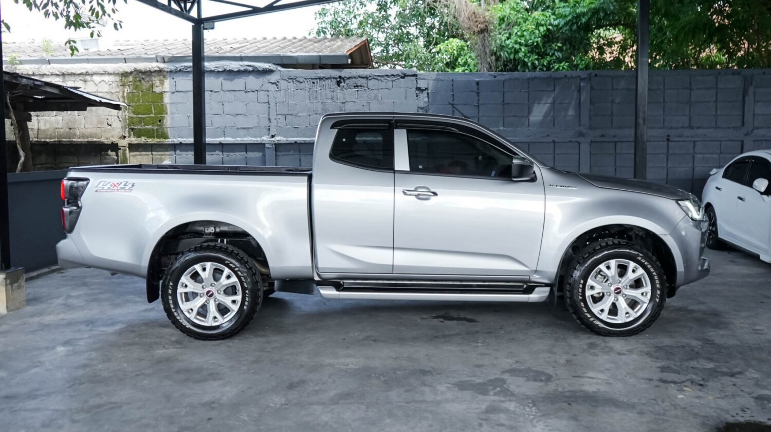 LINE_ALBUM_DMAX CAB ปี21 จด ปี22 สีบรอนซ์ 3.0 4WD เกียร์ Mt_260926_4