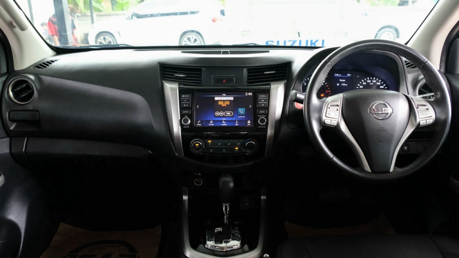 LINE_ALBUM_Nissan navara black edition ปี20 จด 21 สีแดง auto_260902_11
