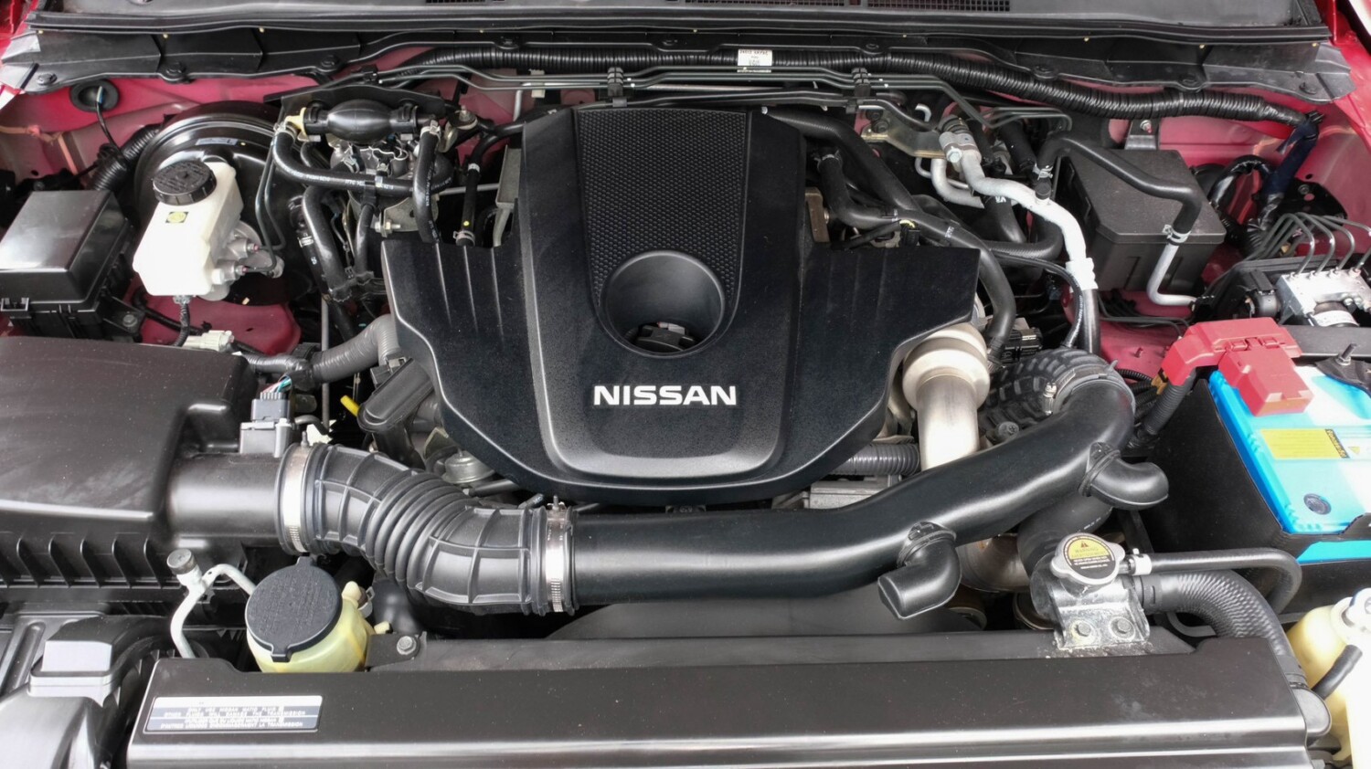 LINE_ALBUM_Nissan navara black edition ปี20 จด 21 สีแดง auto_260902_19