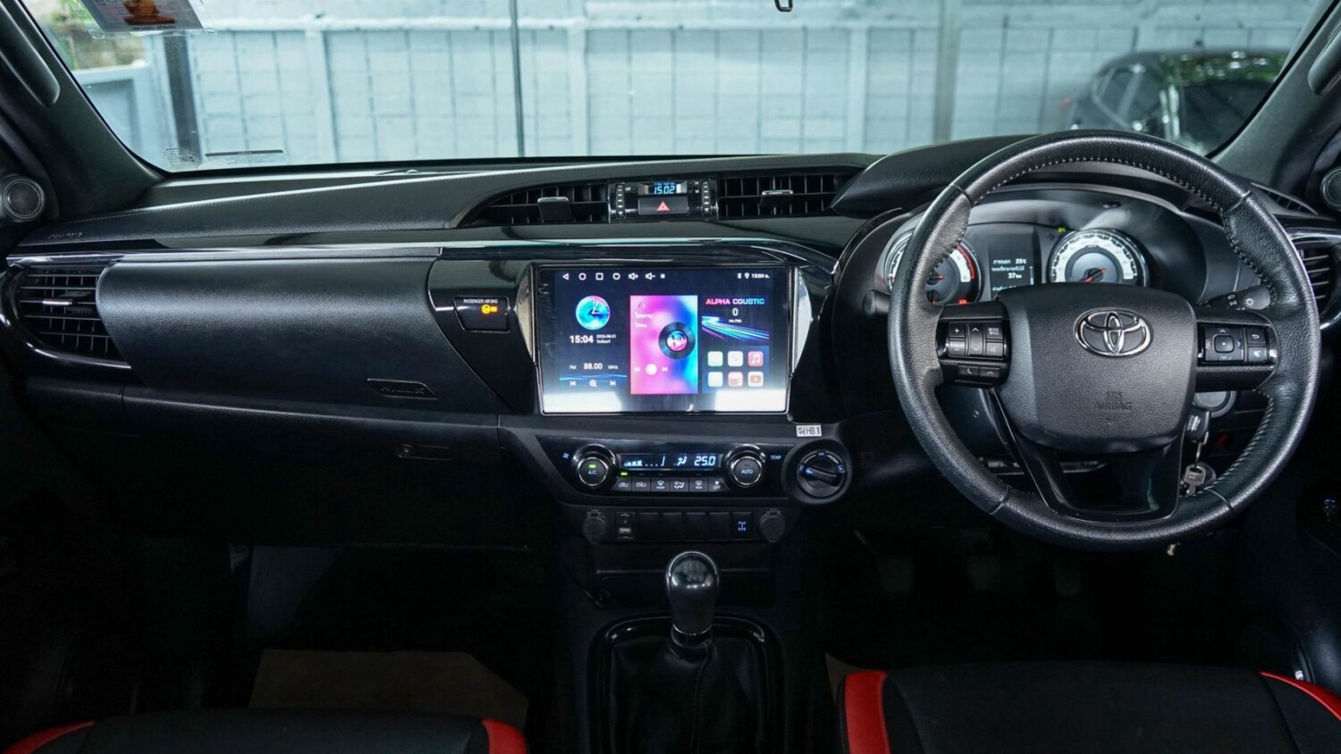 LINE_ALBUM_REVO ROCCO 2.8 CAB 4WD ปี2019(แท้) 80,000km สีขาว_260902_18