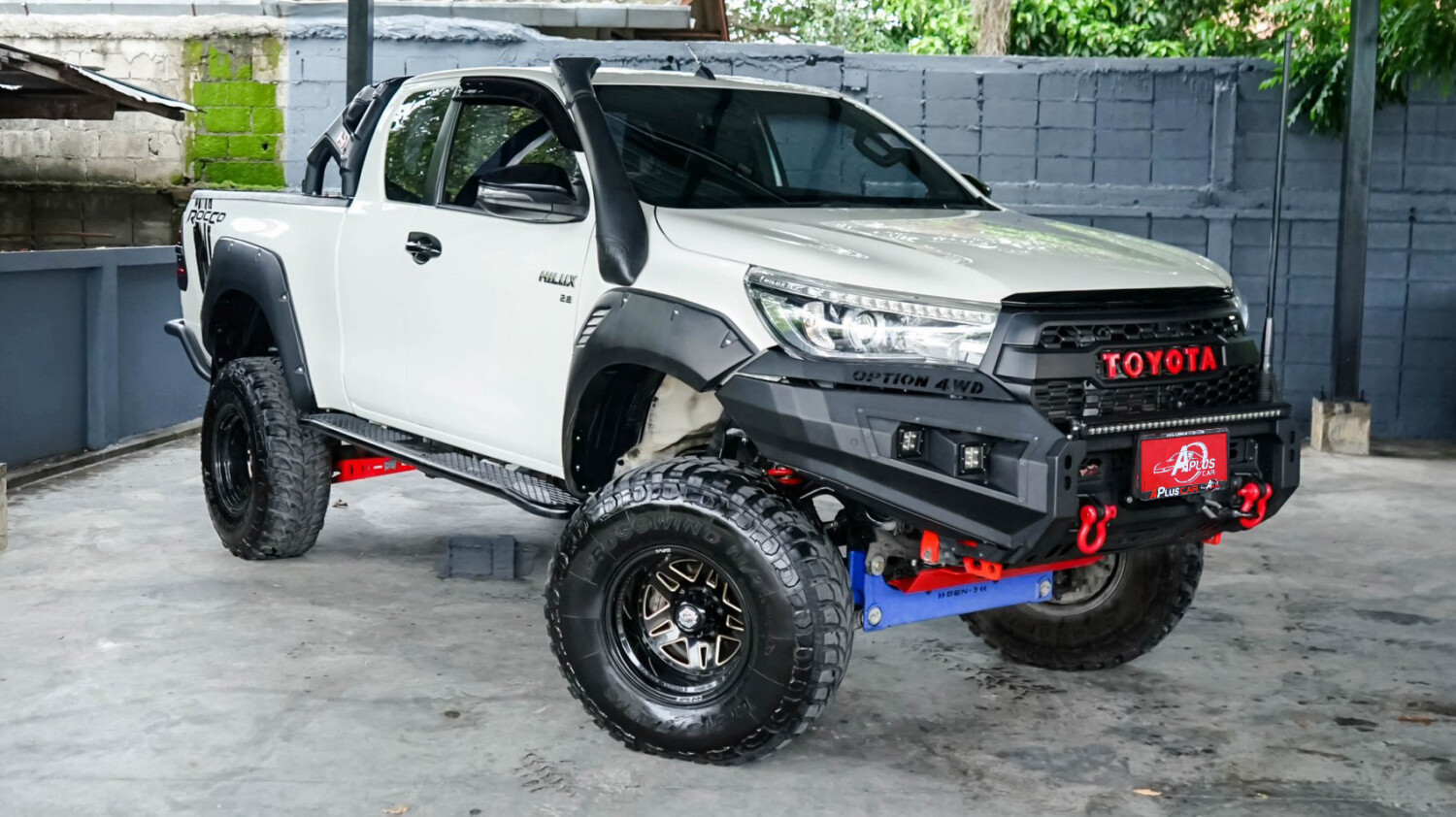 LINE_ALBUM_REVO ROCCO 2.8 CAB 4WD ปี2019(แท้) 80,000km สีขาว_260902_3