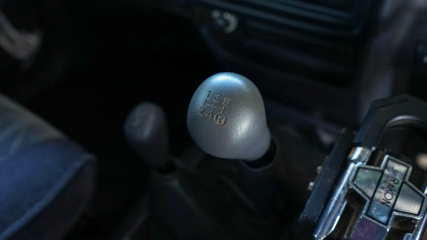 LINE_ALBUM_TOYOTA HILUX SPORT RIDER ปี1999 สีบรอนซ์ MT 4WD_260915_17