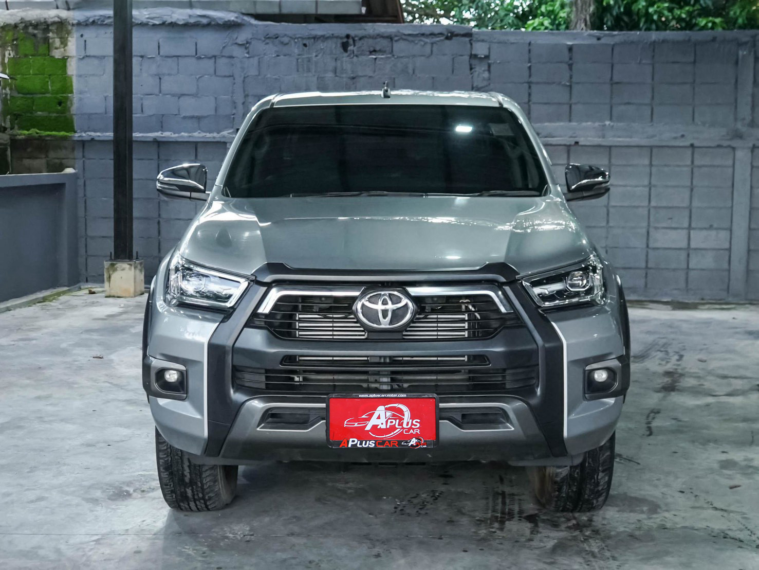 LINE_ALBUM_TOYOTA REVO 2.4 ENTRY ปี2023(แท้) สีบรอนซ์ 4DR MT_260908_2