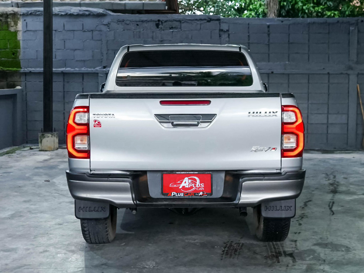 LINE_ALBUM_TOYOTA REVO 2.4 ENTRY ปี2023(แท้) สีบรอนซ์ 4DR MT_260908_7