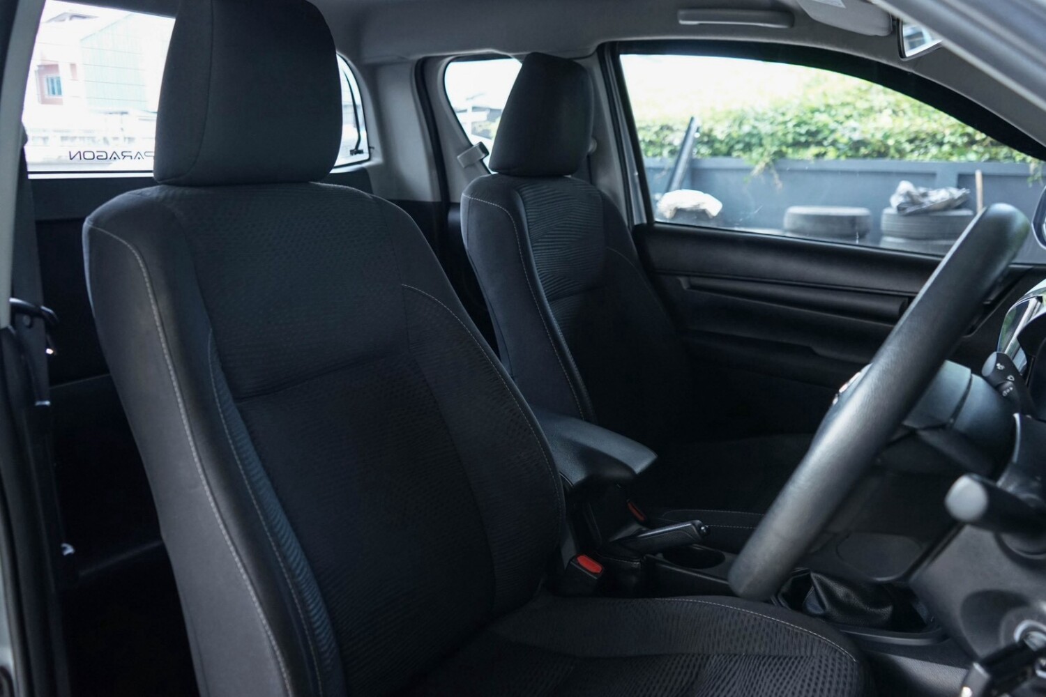 LINE_ALBUM_TOYOTA REVO Z EDITION CAB ปี22(แท้) สีบรอนซ์ mt_260915_10