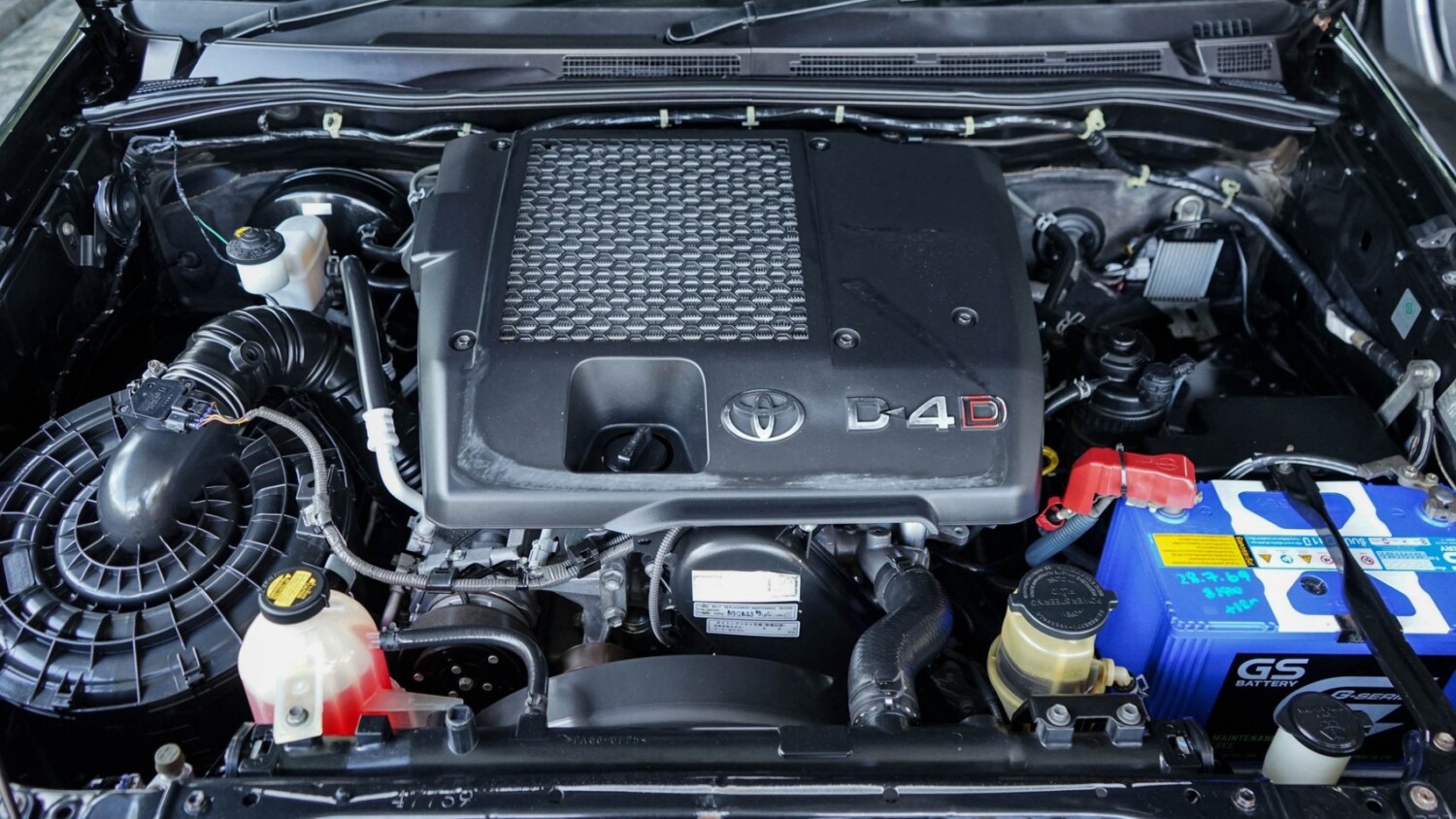 LINE_ALBUM_VIGO CHAMP 2.5 E ปี14 สีดำ เกียร์ ธรรมดา 4WD 4DR_260915_19