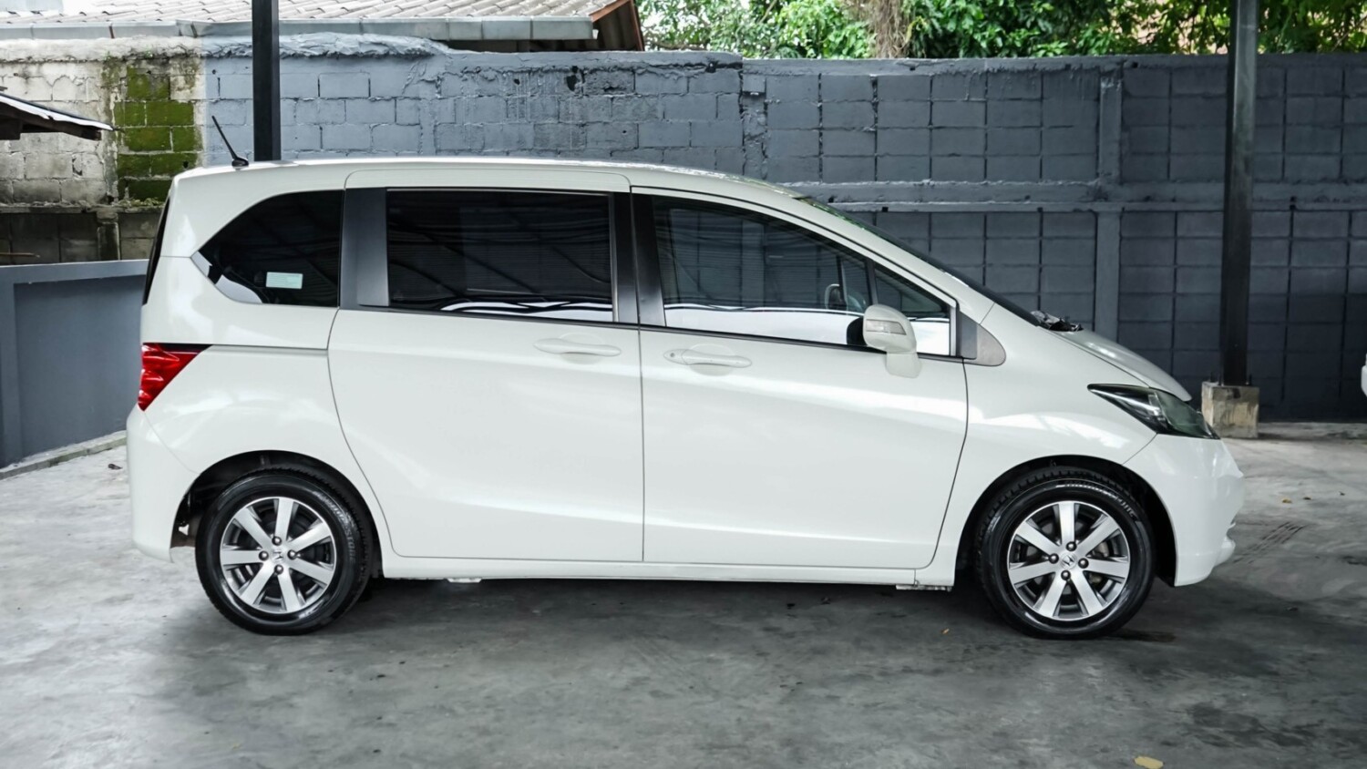 LINE_ALBUM_HONDA FREED 1.5 ปี11 จด ปี12 สีขาว ตัวSE_261008_4