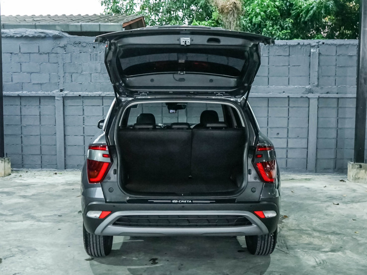 LINE_ALBUM_Hyundai creta 1.5 Sel top ปี22 จด ปี23 สีเทา auto_261008_11
