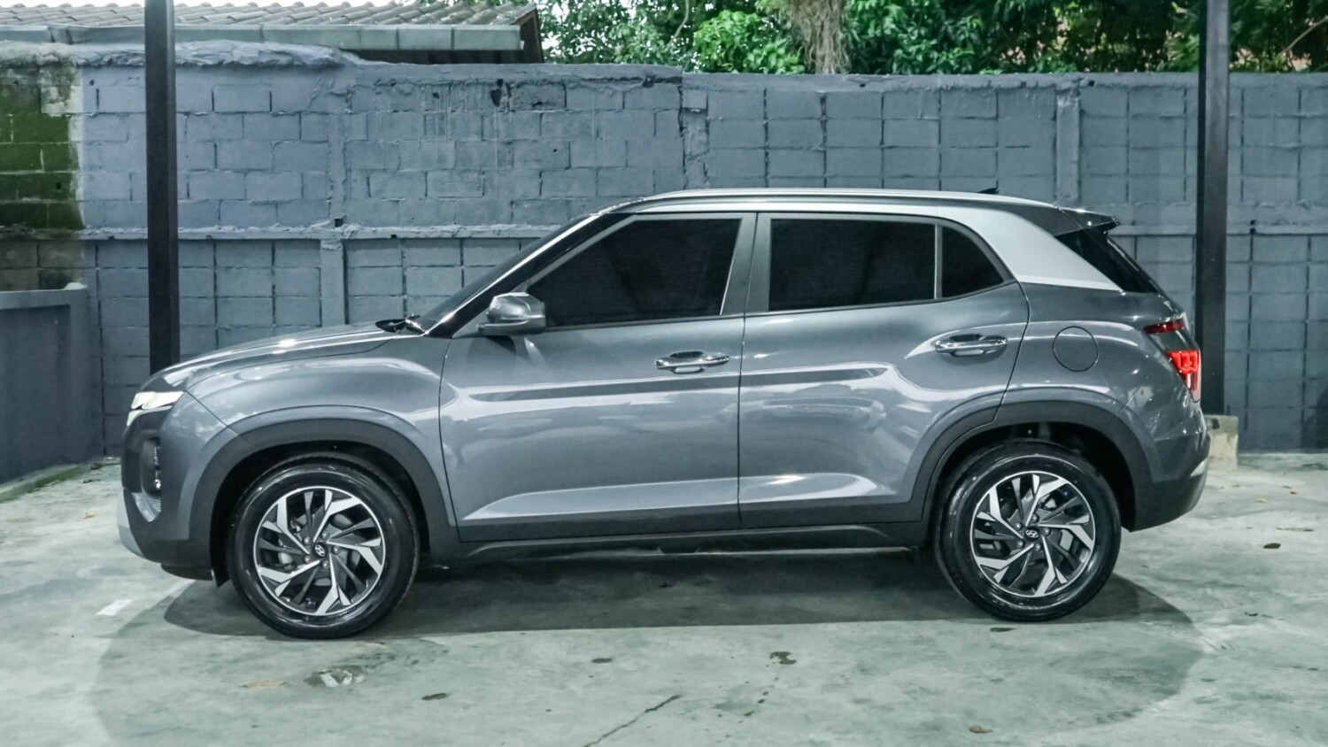 LINE_ALBUM_Hyundai creta 1.5 Sel top ปี22 จด ปี23 สีเทา auto_261008_7
