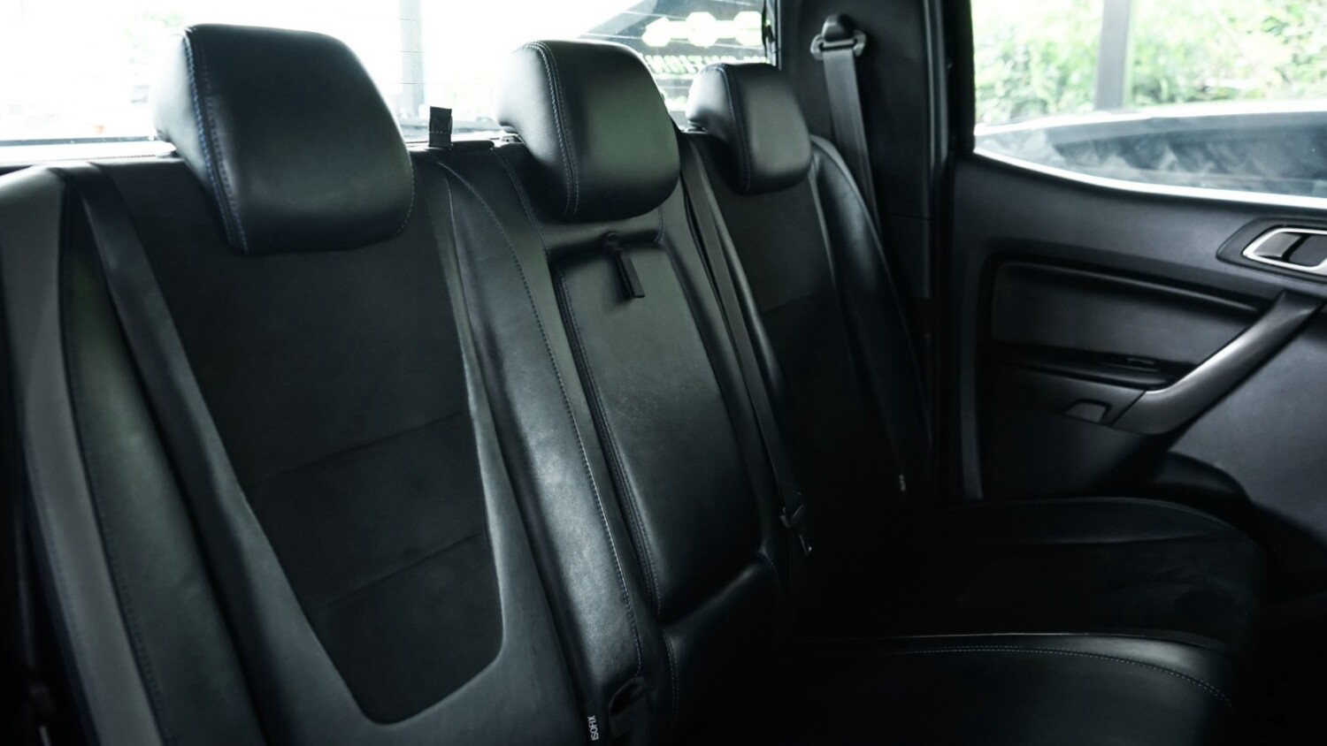 LINE_ALBUM_Raptor 2.0 BI-TURBO ปี18 จด ปี19 สีดำ ไมล์100000km_261002_11