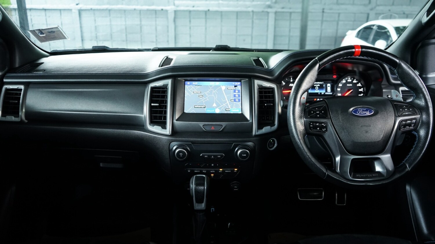 LINE_ALBUM_Raptor 2.0 BI-TURBO ปี18 จด ปี19 สีดำ ไมล์100000km_261002_12