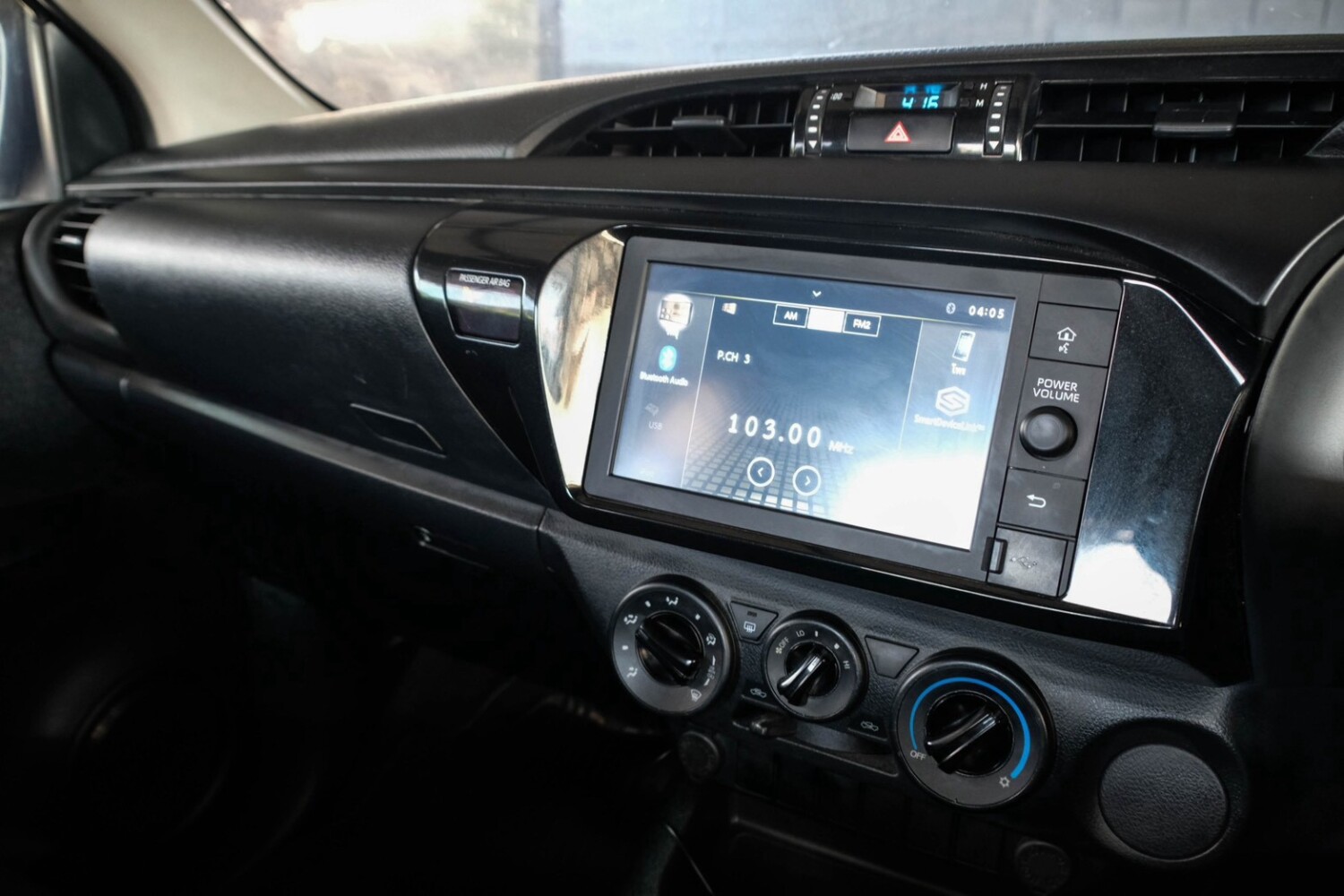 LINE_ALBUM_TOYOTA REVO CAB ปี22 สีเทา ไมล์ 30,000km z edition_261023_15