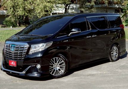 LINE_ALBUM_Alphard 2.5 HYBRID E-FOUR ปี2017 สีดำ เบาะVIP_251124_28