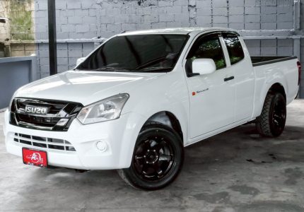 LINE_ALBUM_Dmax 1.9 cab ปี17 สีขาว ล้อ TE37 สีดำ ไมล์70,000km_260629_1