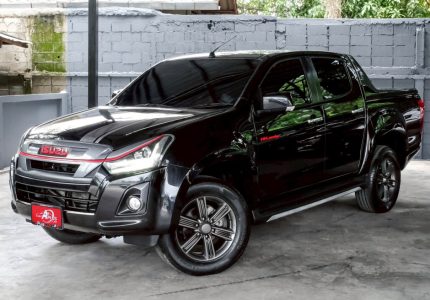 LINE_ALBUM_Dmax xseries ปี2019 สีดำ4dr เกียร์auto เปลี่ยนใหม่_260626_1