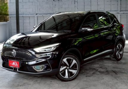 LINE_ALBUM_MG ZS EV ปี 23 จด 24 สีดำ X SUNROOF ไมล์24000km_260612_1
