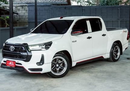 LINE_ALBUM_TOYOTA REVO MID 2.4 Z EDITION ปี21 สีขาว เกียร์ AT_260117_21